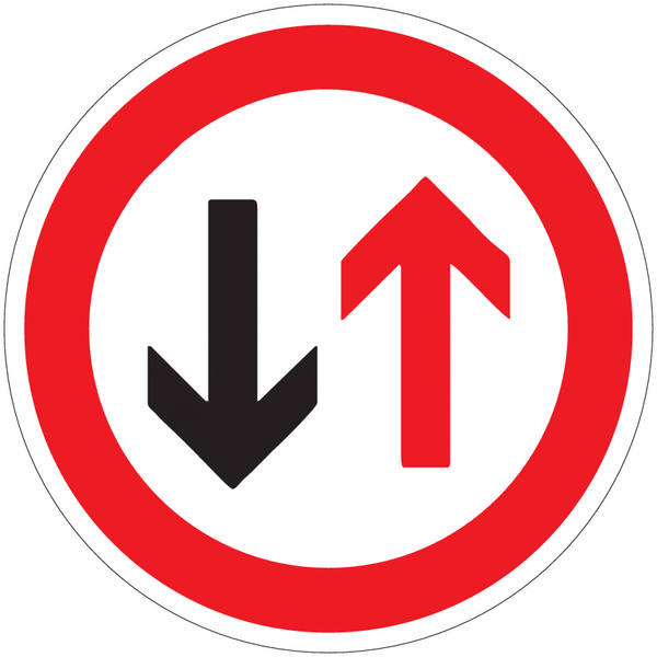 Dem Gegenverkehr Vortritt lassen 80 cm